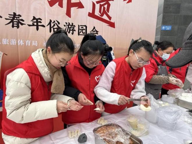 浙江嵊泗：新春游园暖人心“香溢”志愿传温情(图2)